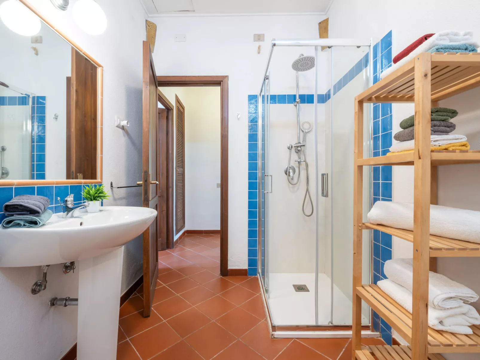 Villa Angela-Inside