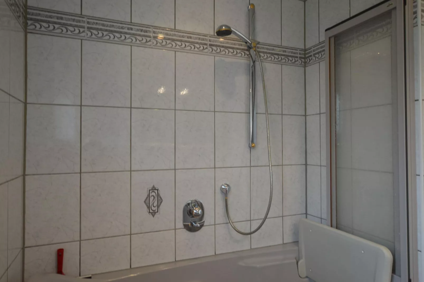 Ferienwohnung Schwebebahn-Bathroom