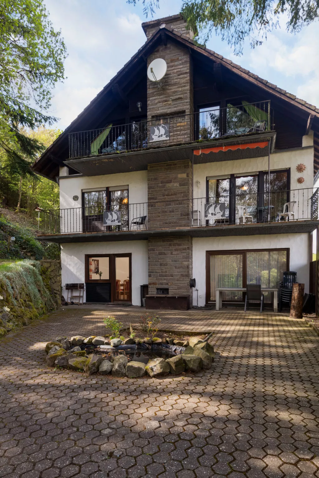 Eifelnatur (Haus 1)-Outside