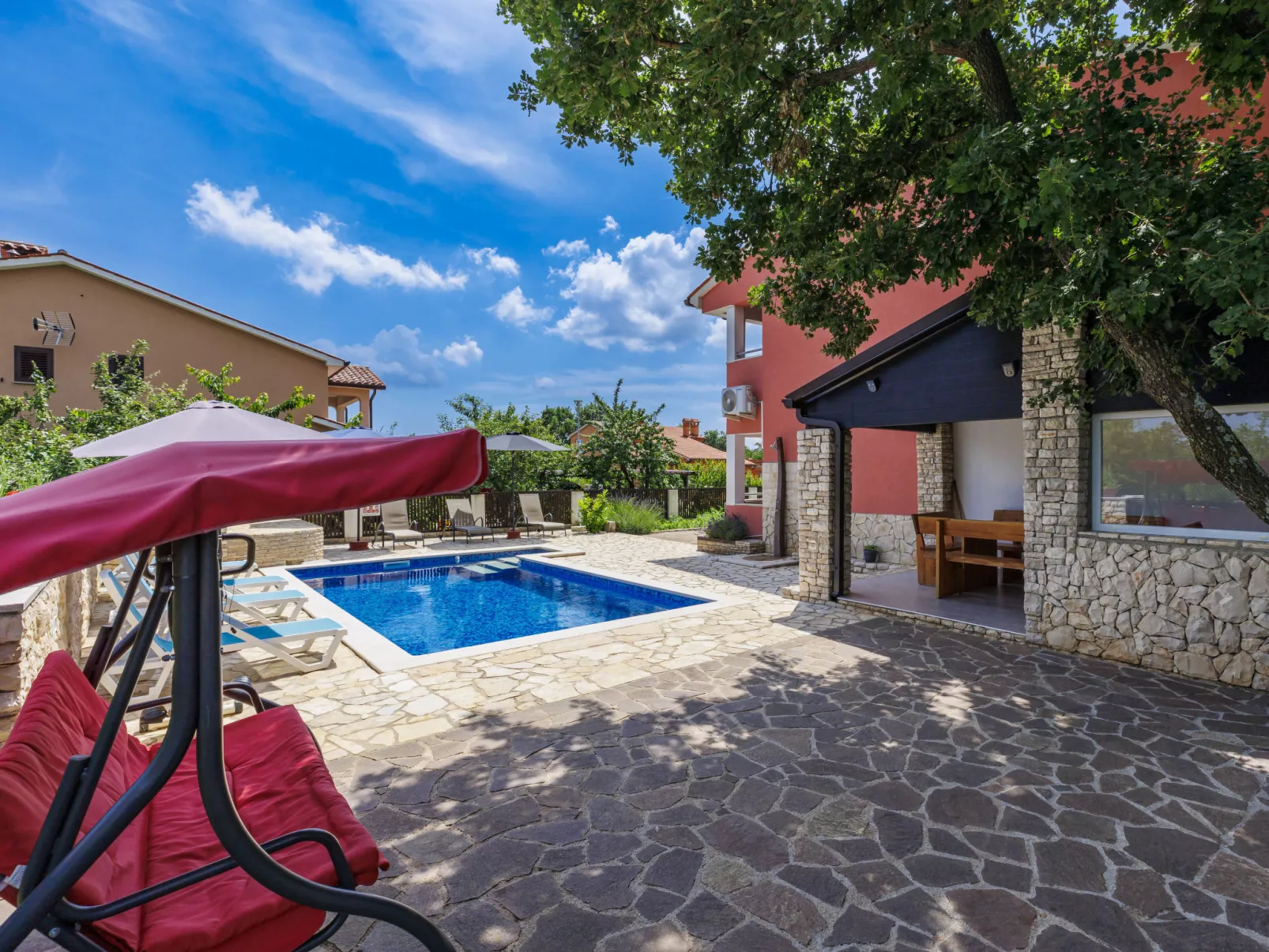 Villa Comottin-Outside