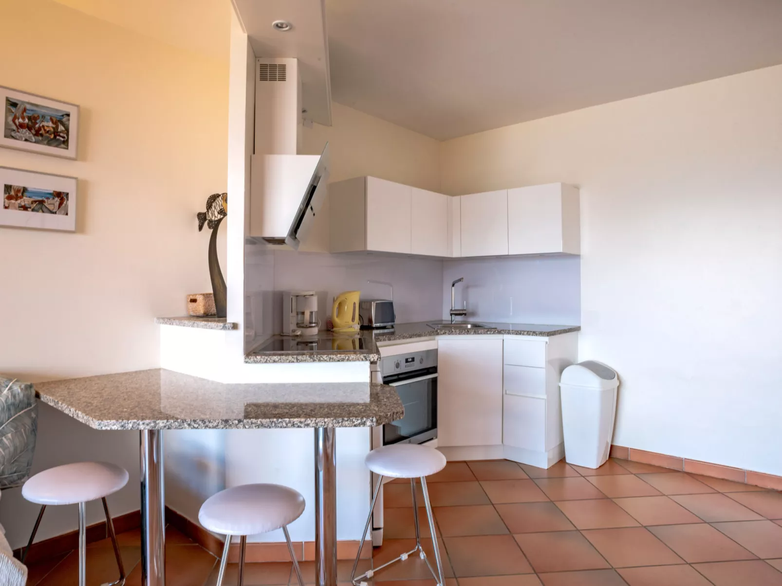 Les Hauts de Pavellone-Inside