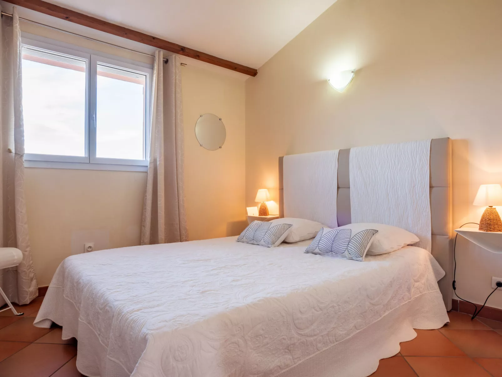 Les Hauts de Pavellone-Inside