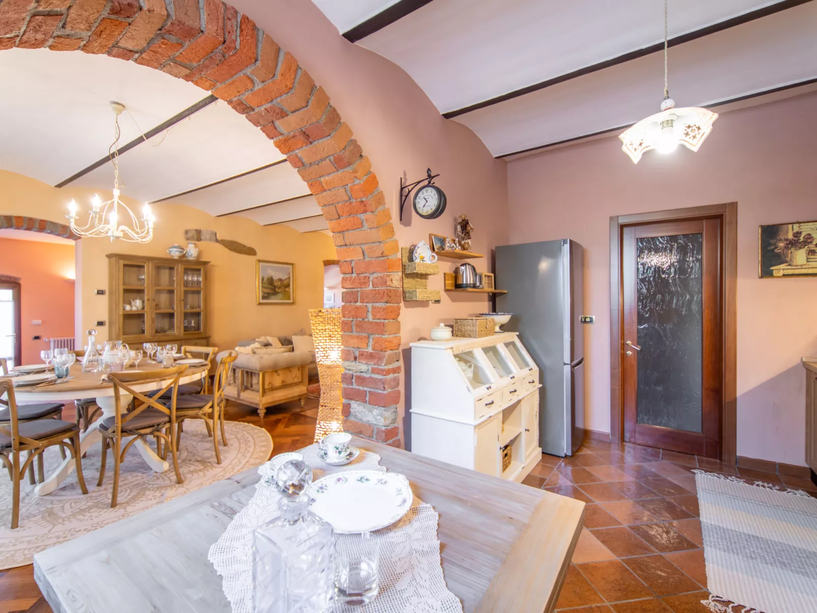 Croce-Inside