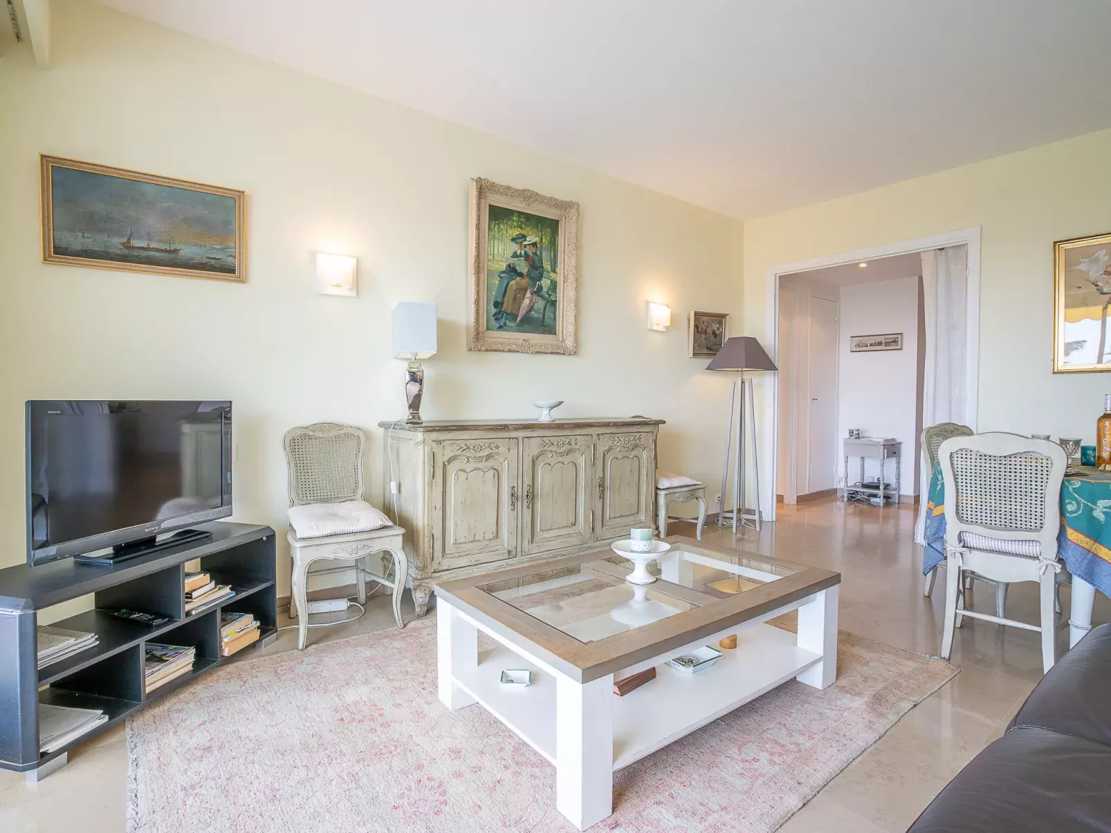 Les Pervenches-Inside
