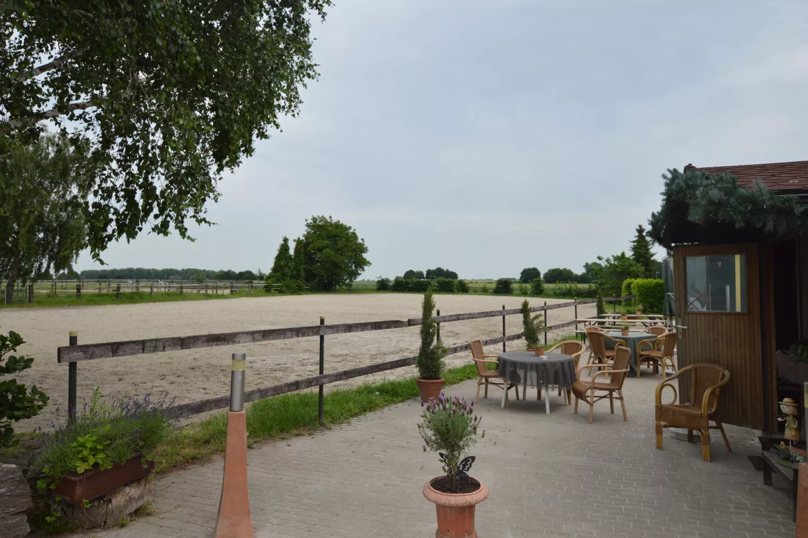 Ferienwohnung am Bauernhof-Gardens summer