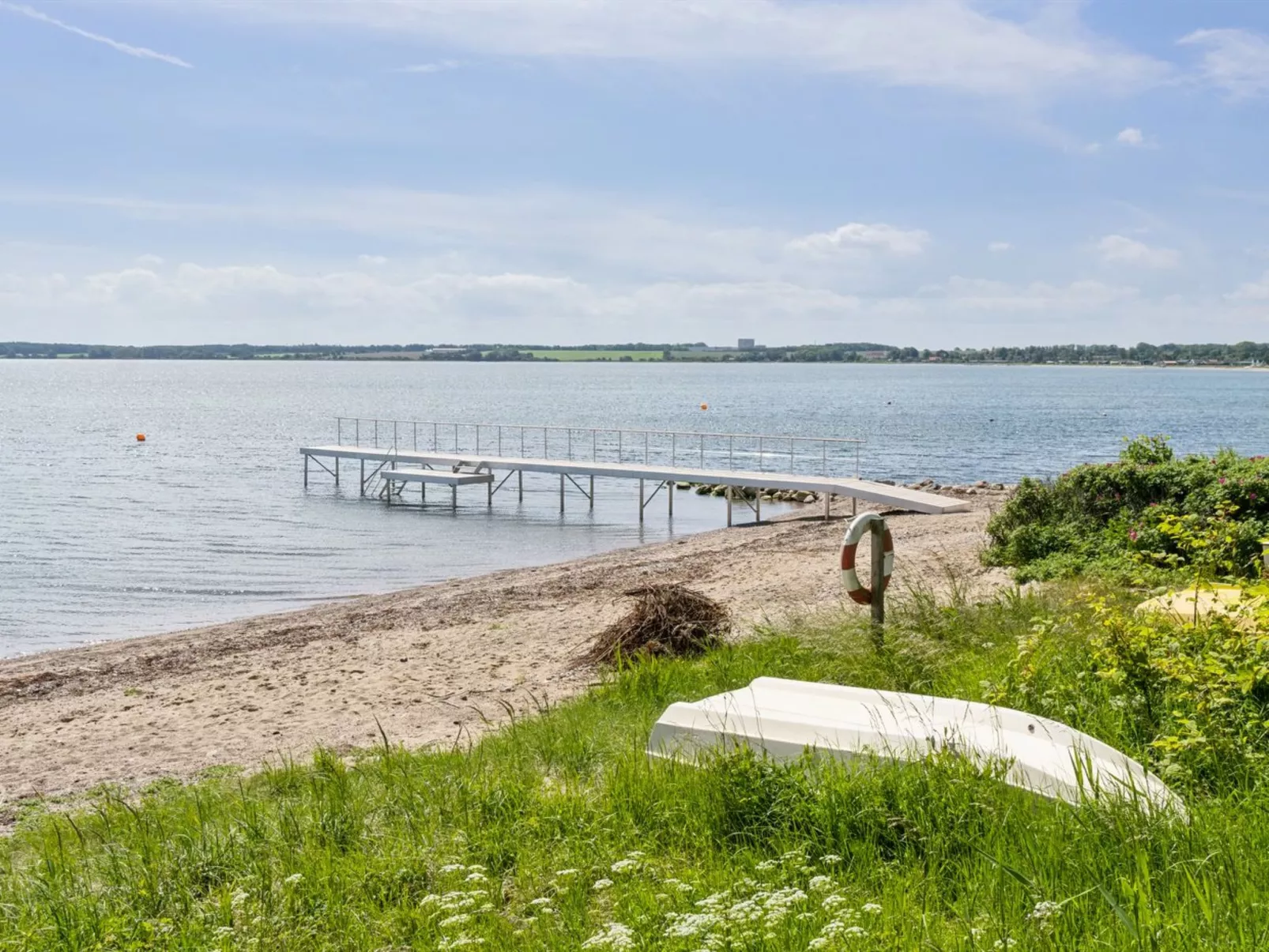"Nahele" - 150m from the sea-Outside