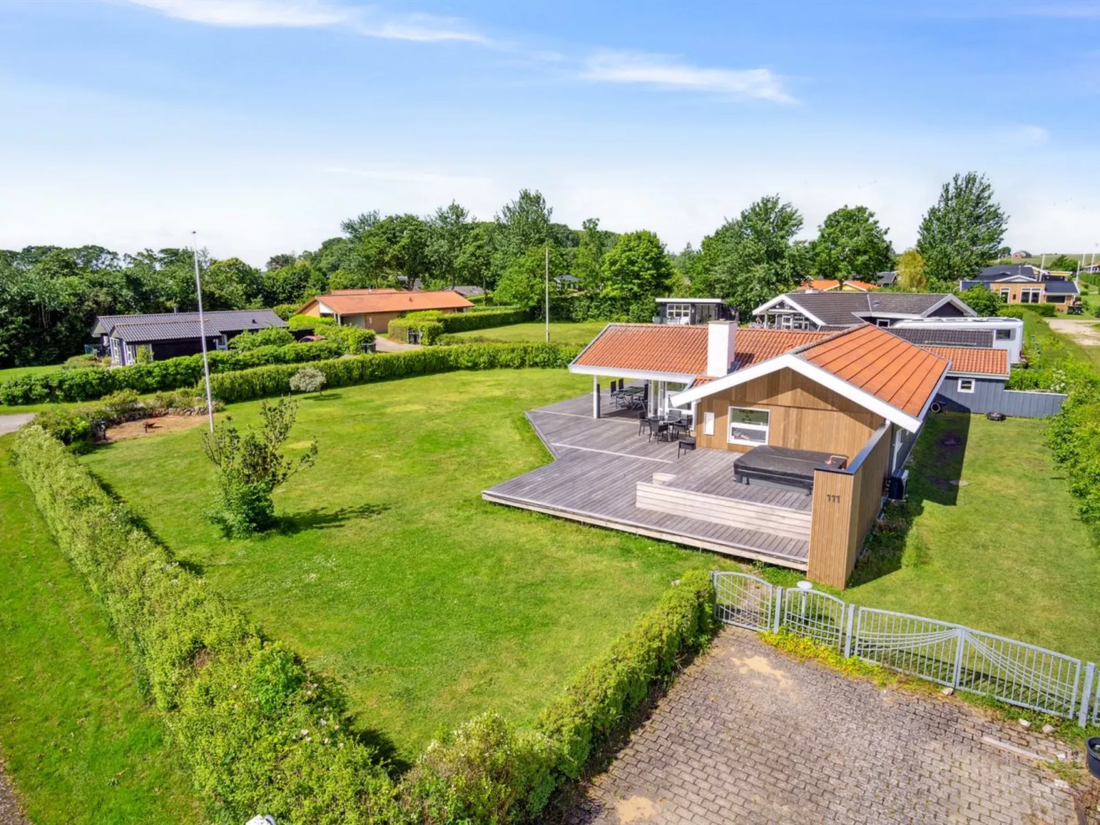 "Nahele" - 150m from the sea-Outside