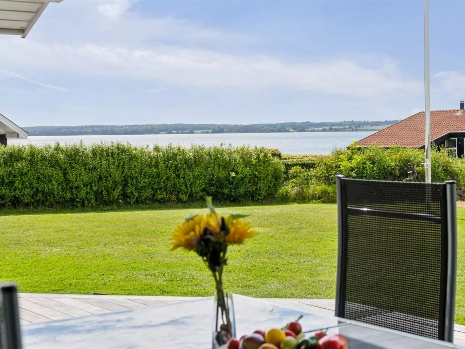 "Nahele" - 150m from the sea-Outside