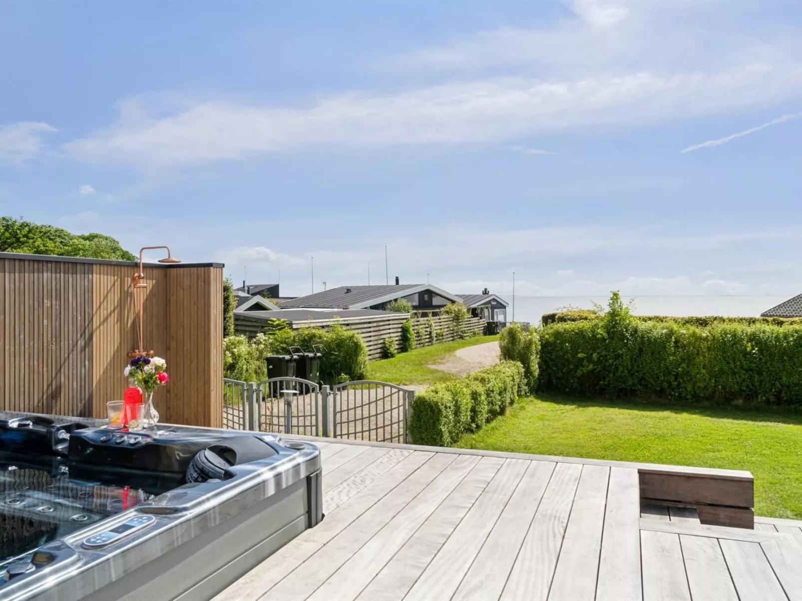 "Nahele" - 150m from the sea-Outside