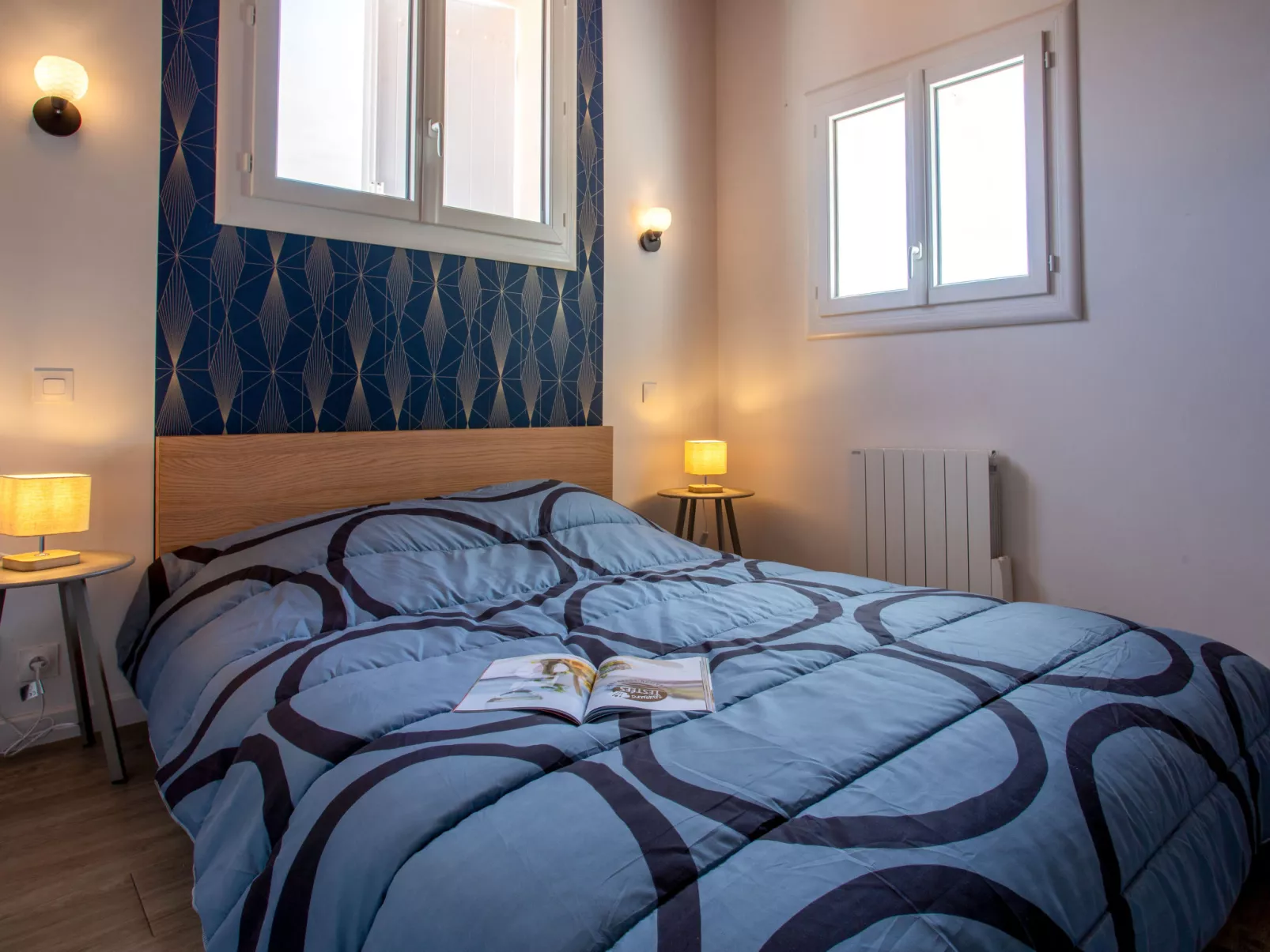 Les Pins-Inside