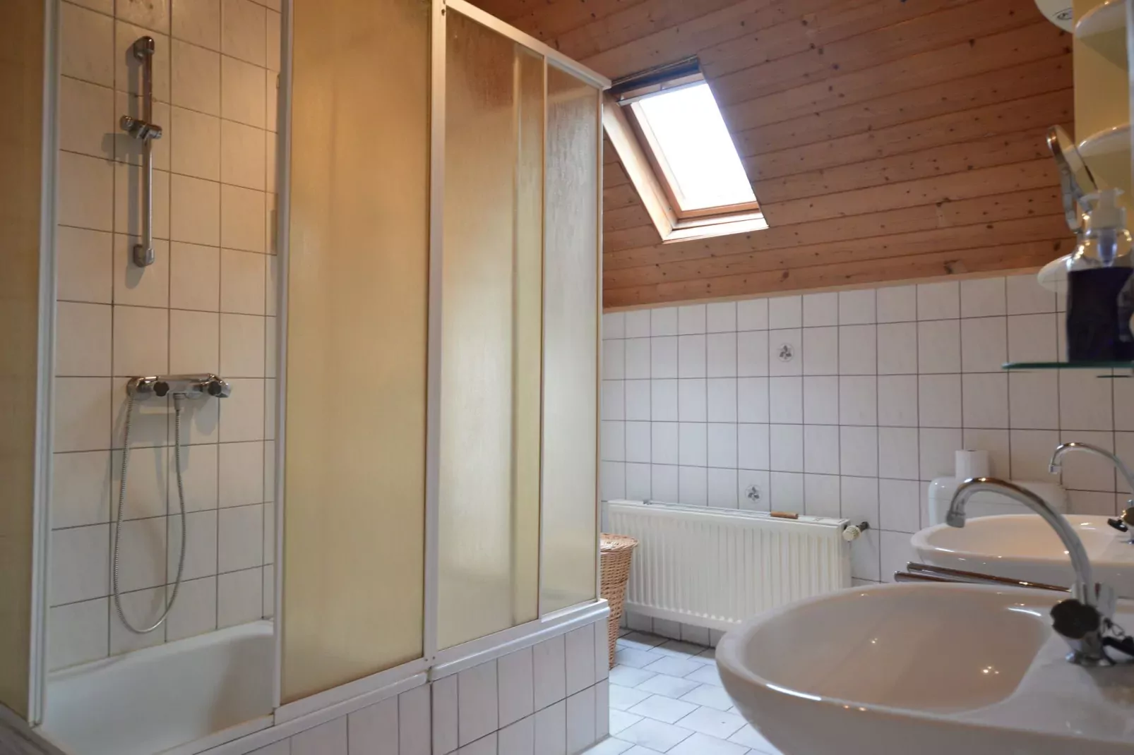 Ferienwohnung am Bauernhof-Bathroom