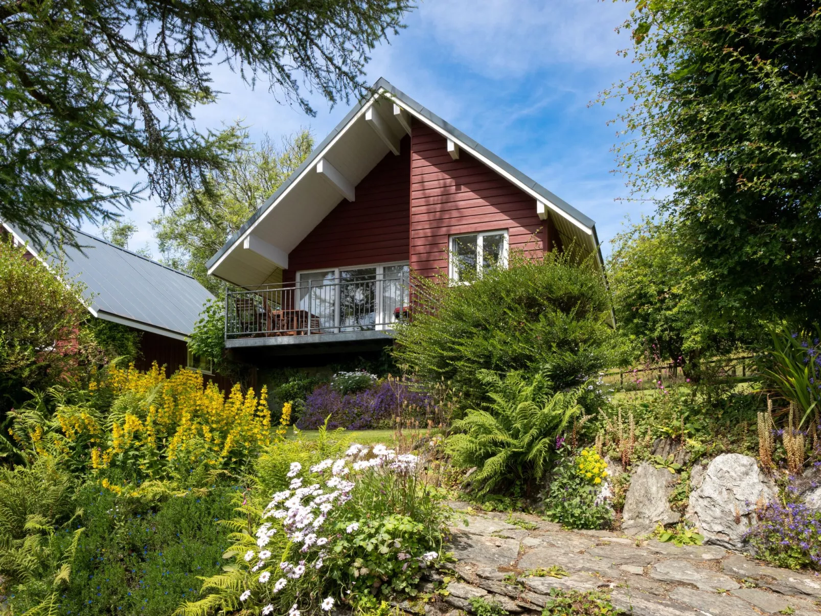 Meadowview Lodge 2-Outside