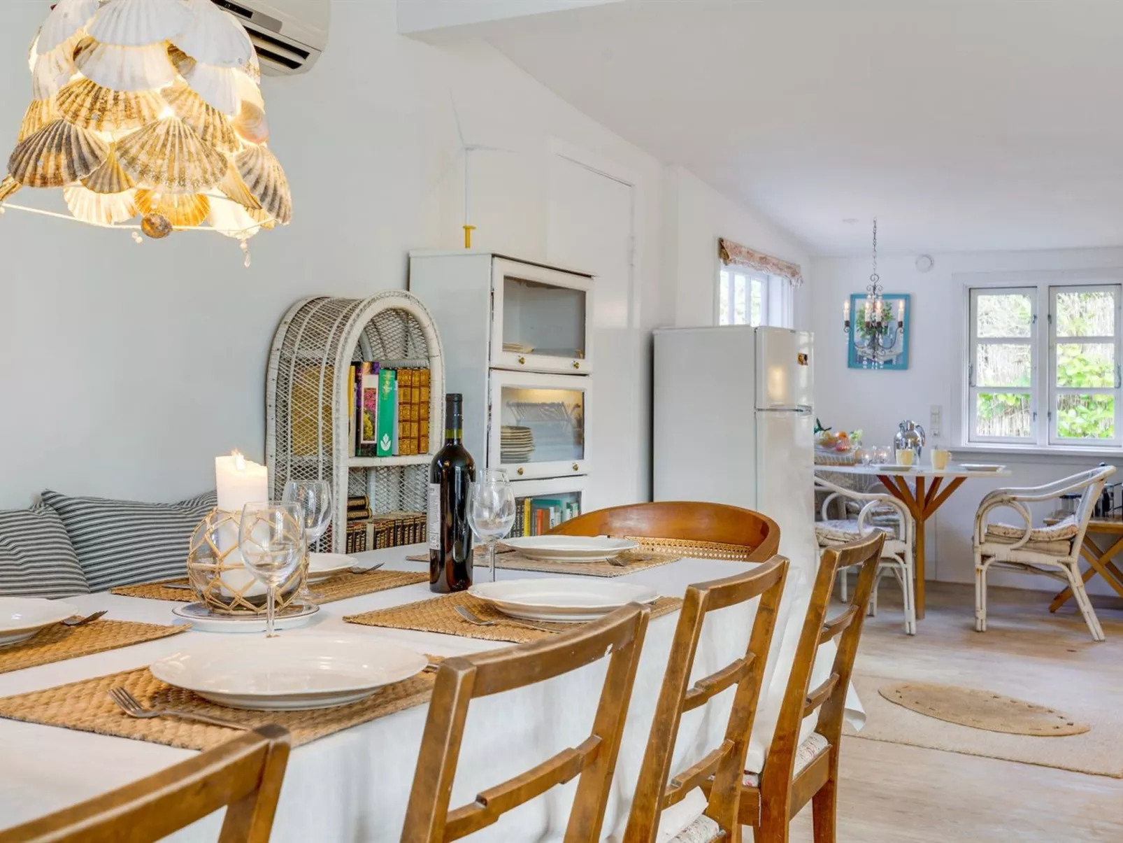 "Berngerus" - 850m from the sea-Inside