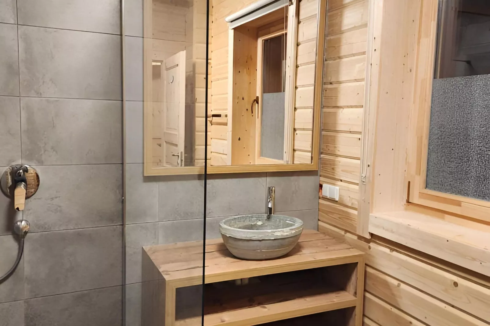 Lipphütte-Bathroom