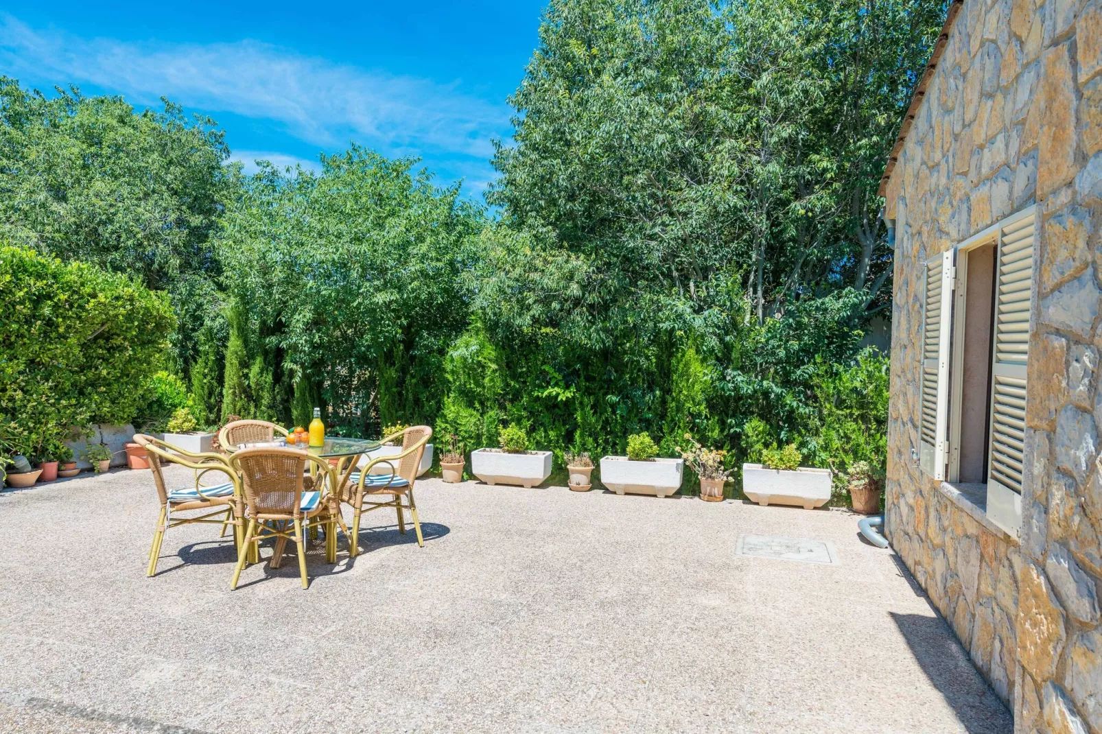 Vivienda Isabela-Außenbereich Sommer