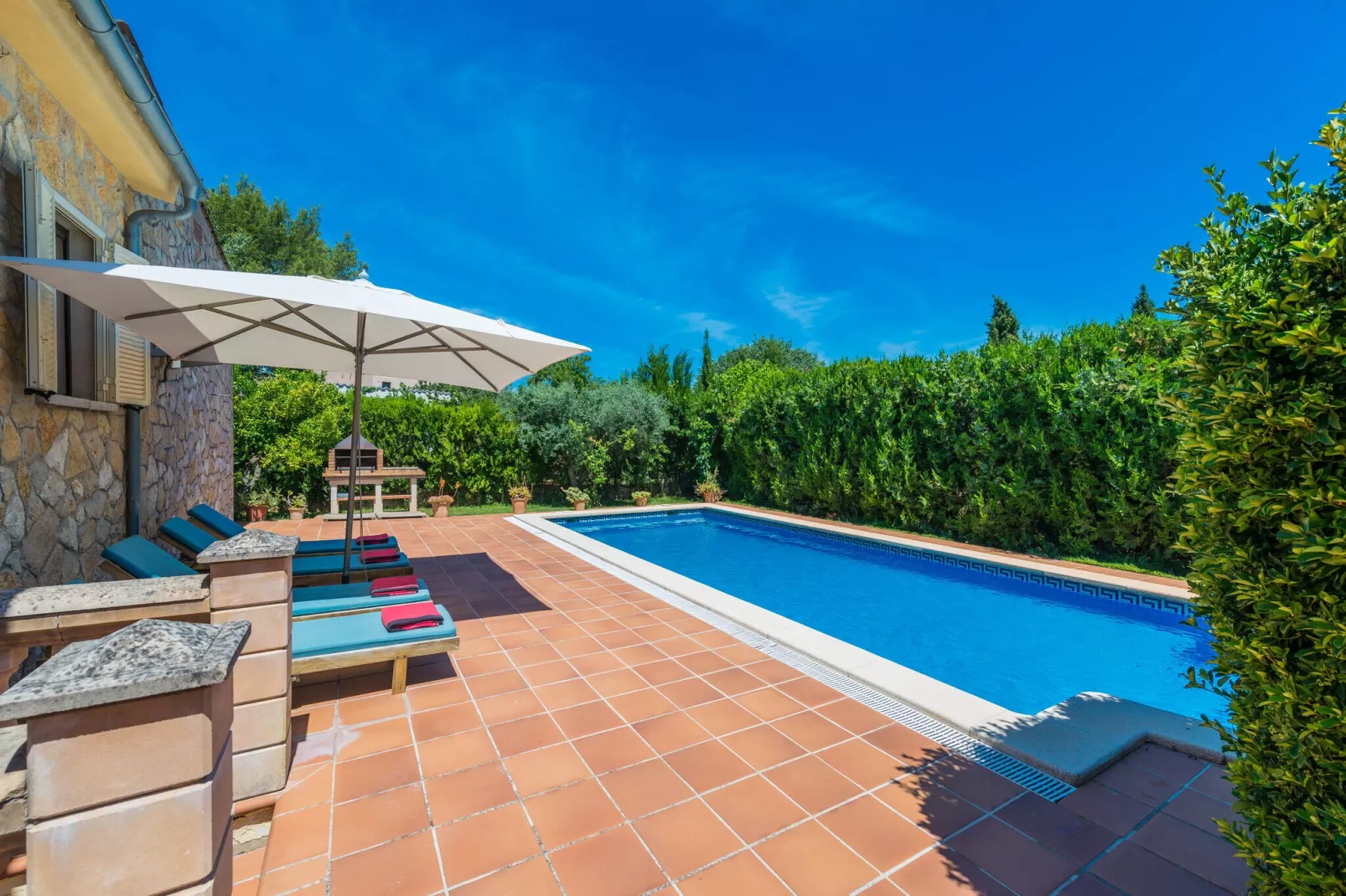 Vivienda Isabela-Außenbereich Sommer