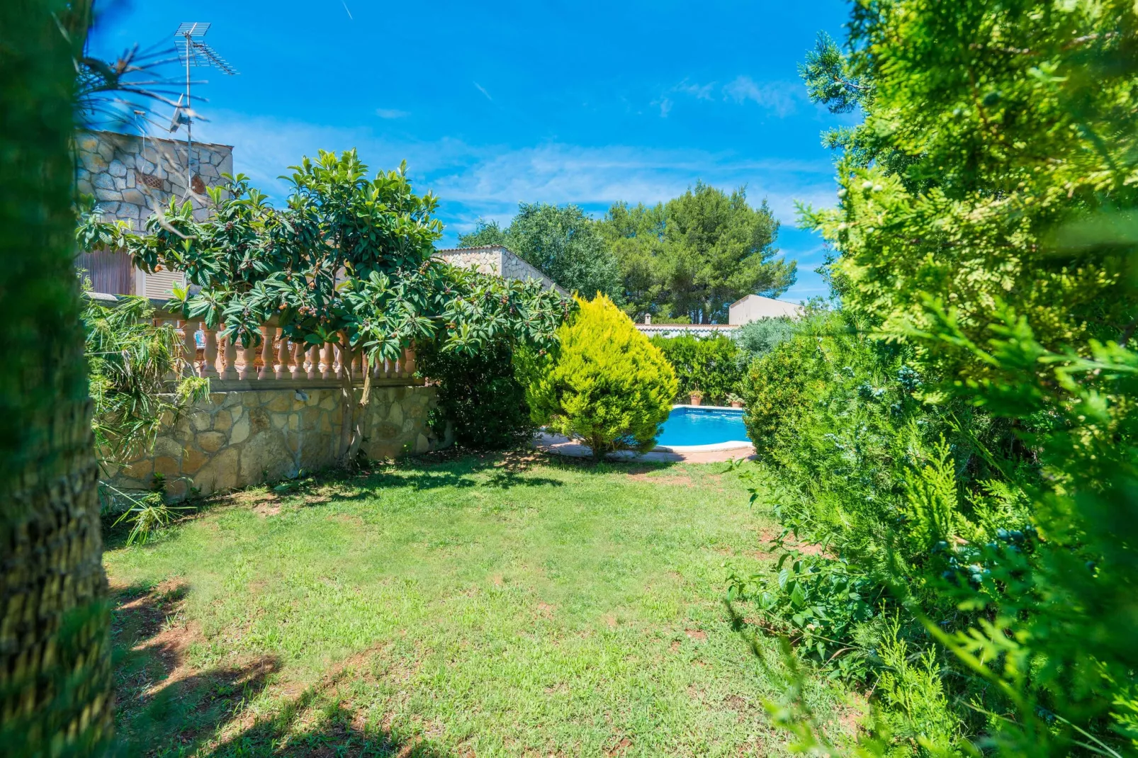Vivienda Isabela-Außenbereich Sommer