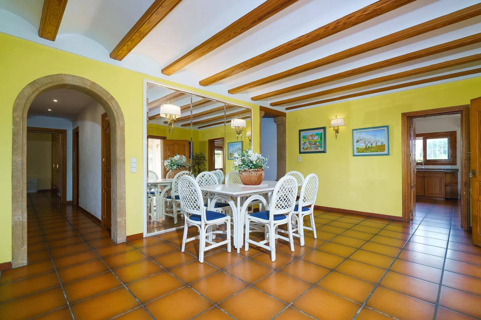 Cantallops-Dining room