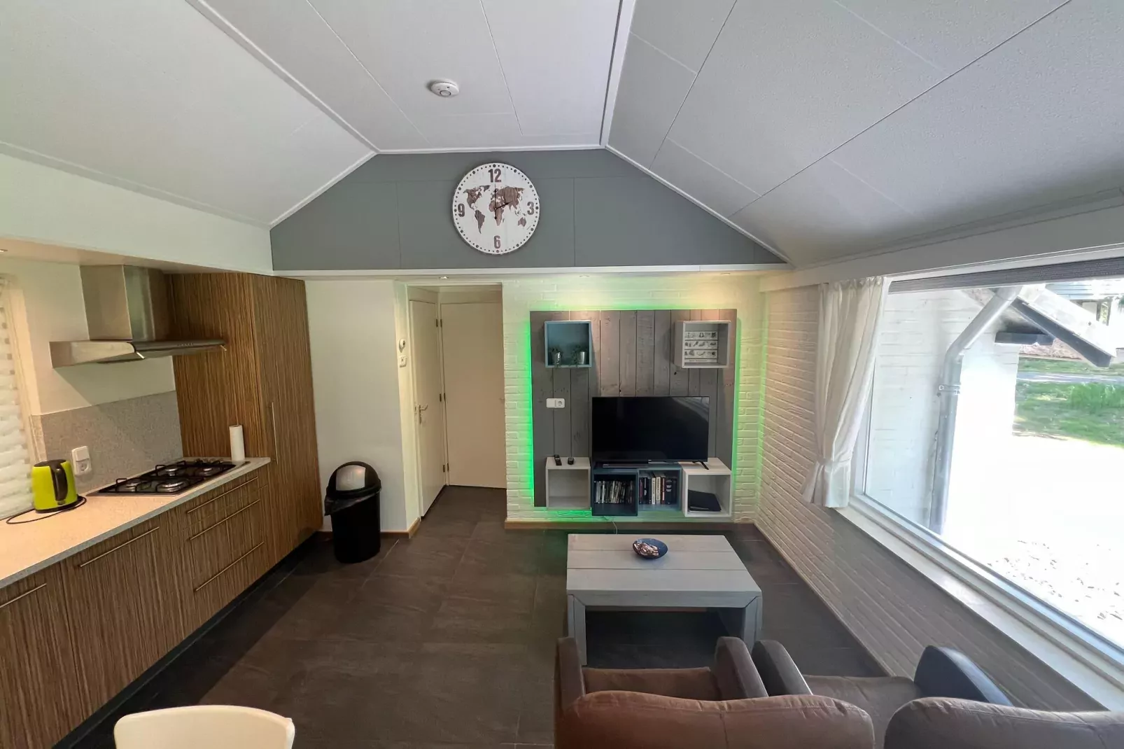 Vosseven 17 Wezel-Kitchen