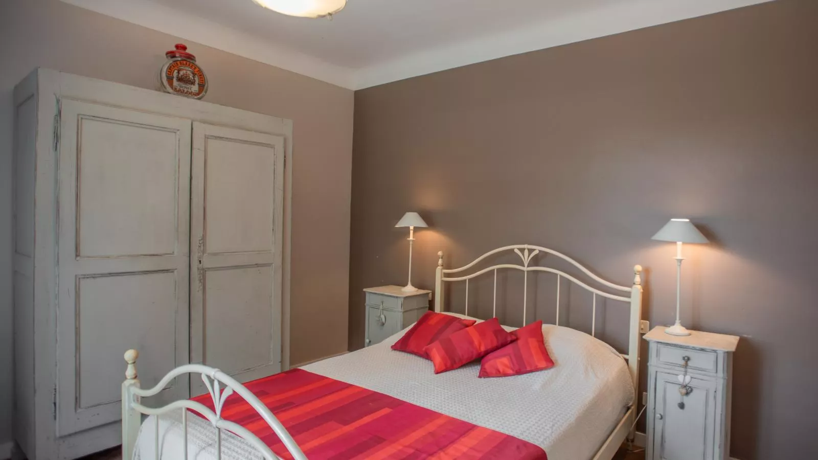 Liodrey-Bedroom