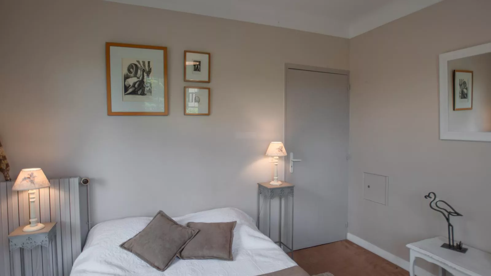 Liodrey-Bedroom