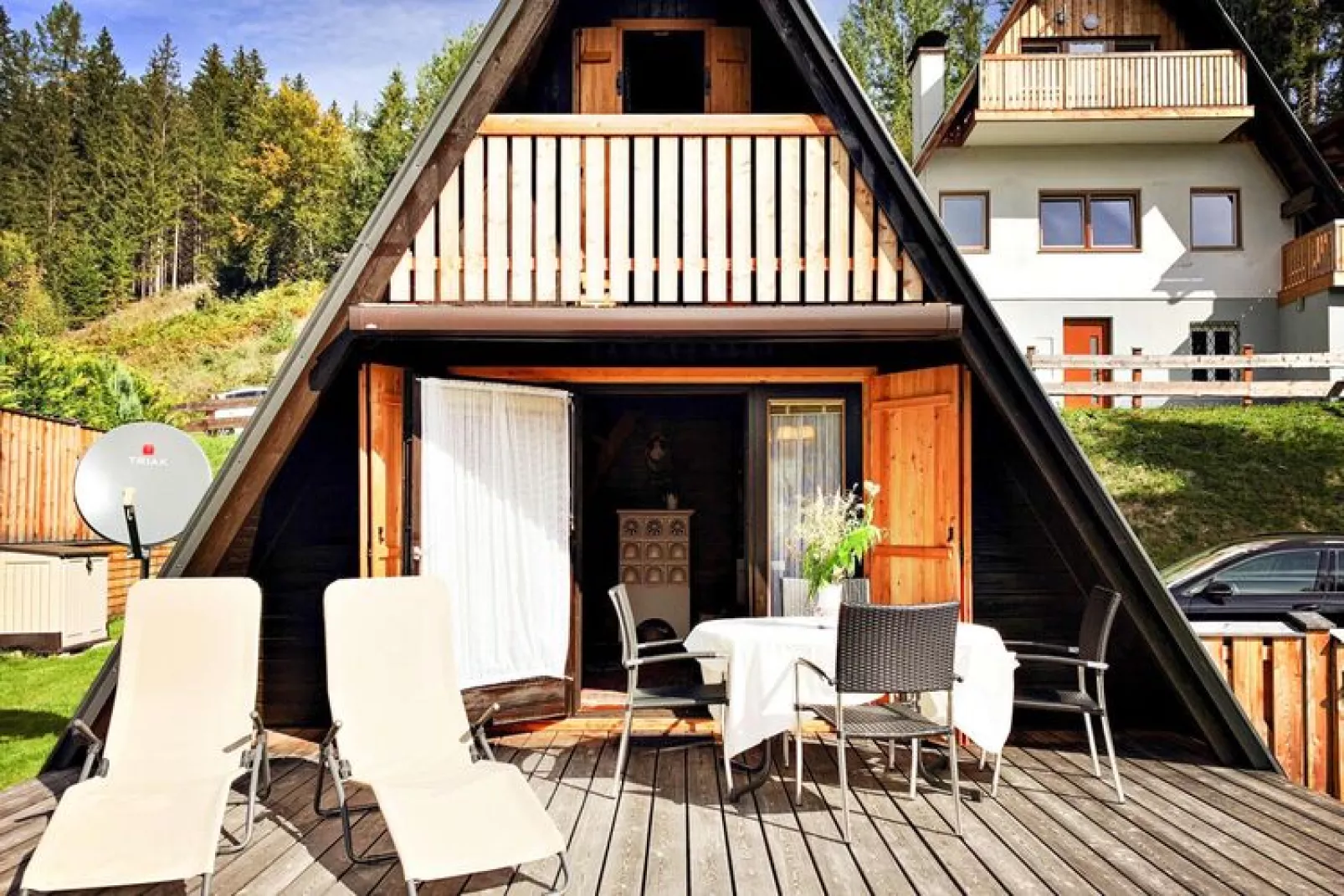 Ferienhütte Trabochersee-Außenbereich Sommer