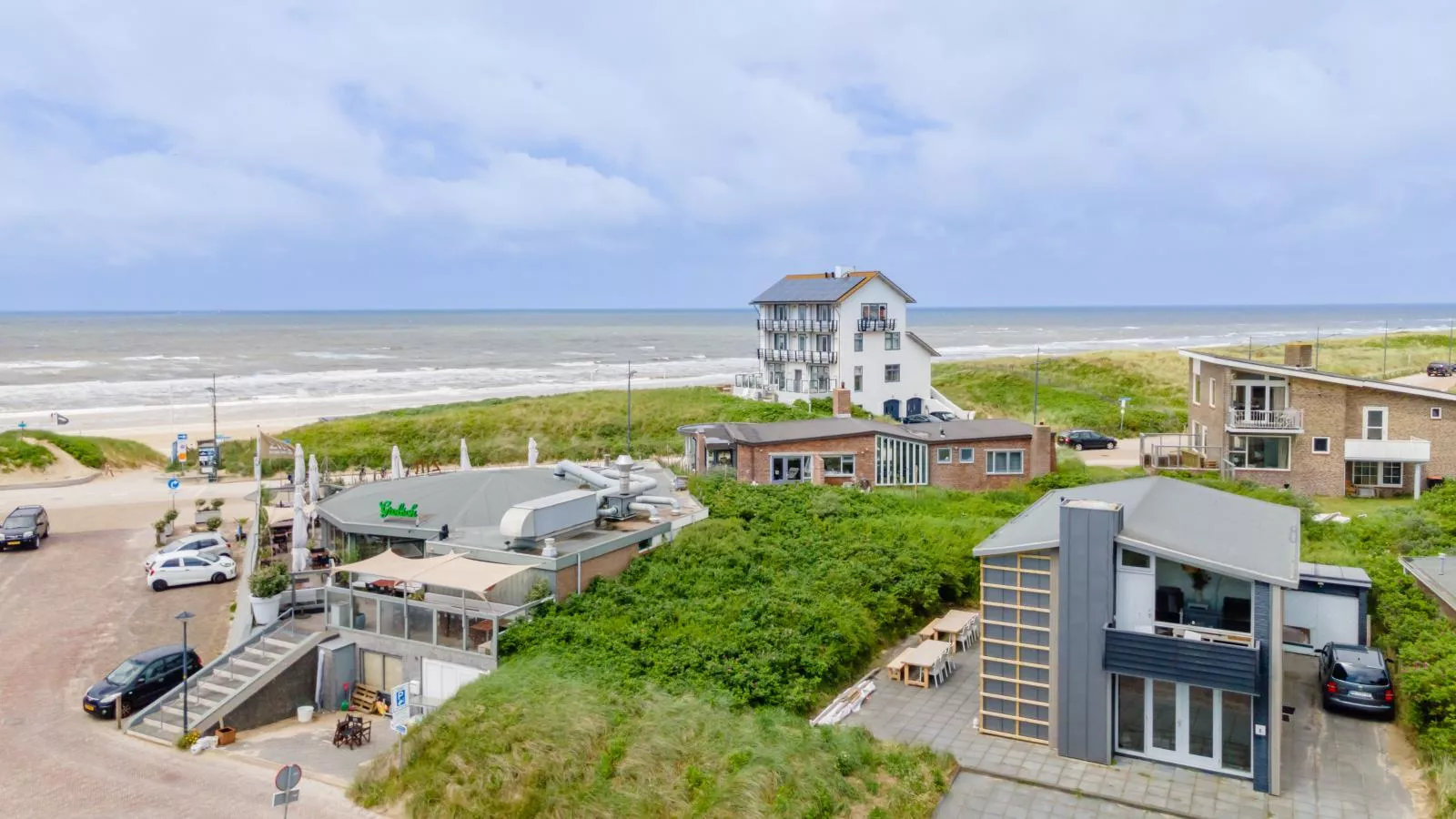 Beachhouse I-Exterior summer