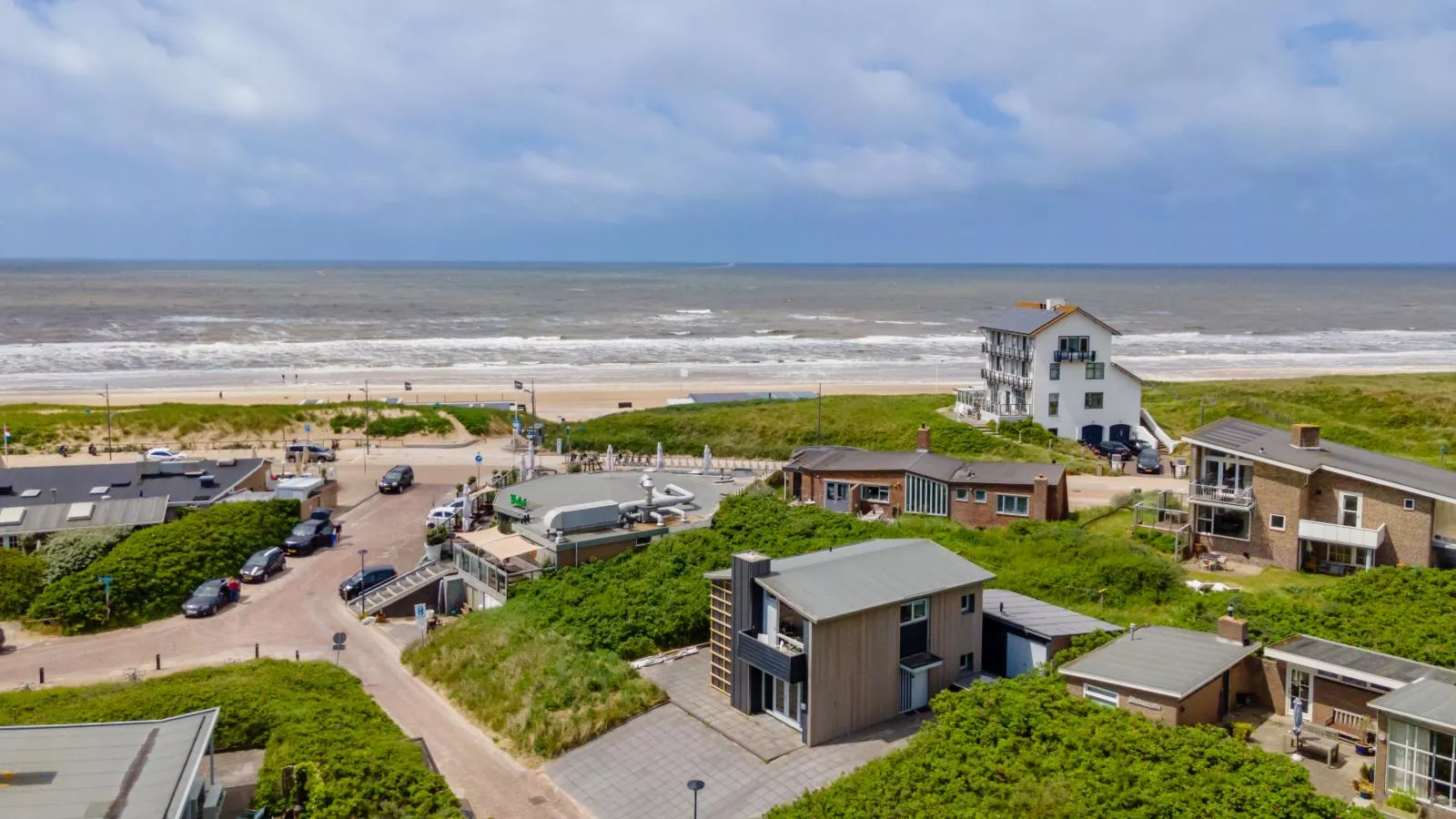 Beachhouse II-Areas summer 1km
