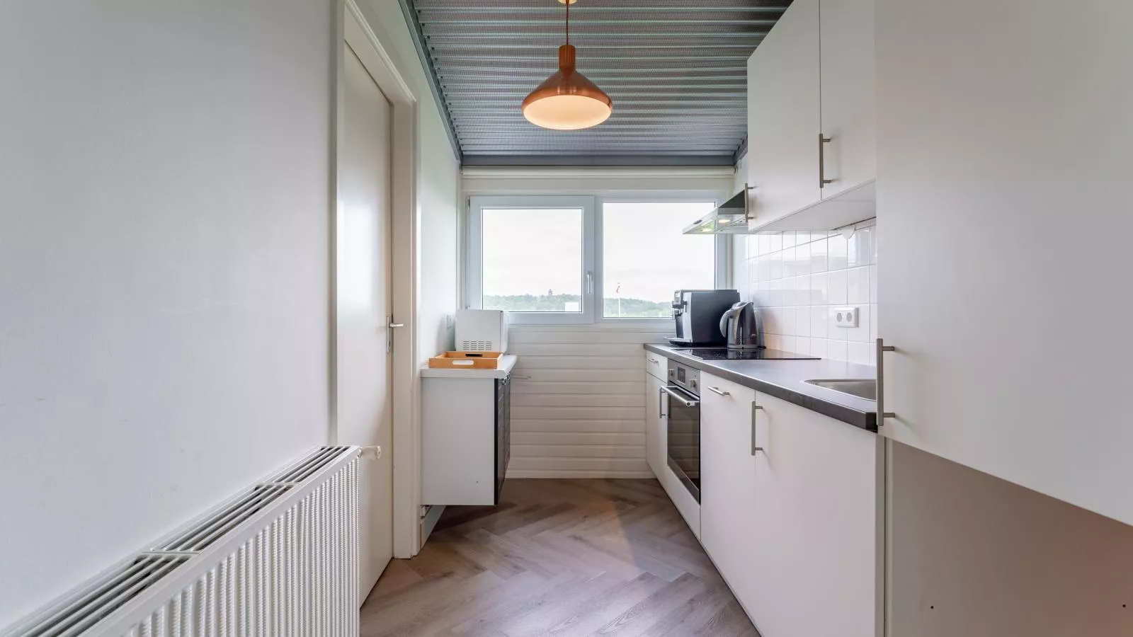 Beachhouse II-Kitchen