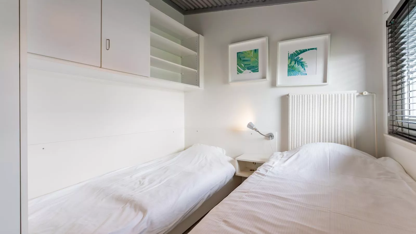 Beachhouse II-Bedroom