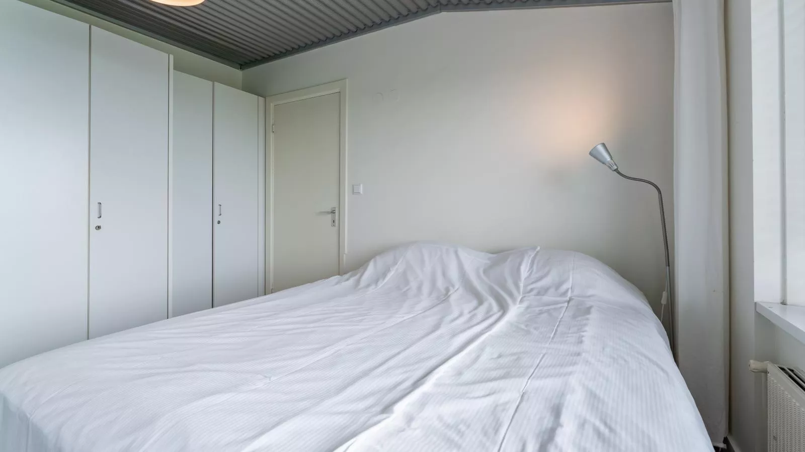 Beachhouse II-Bedroom