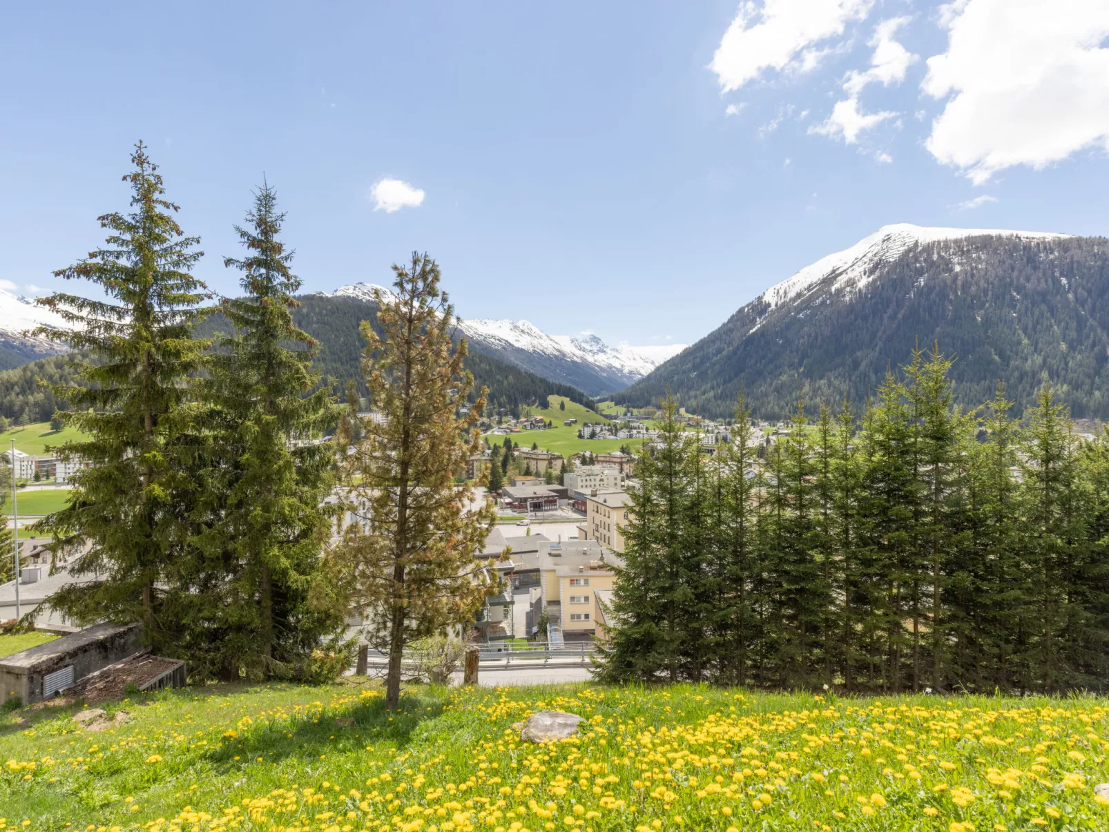 Guardaval Apt 305 - Outside