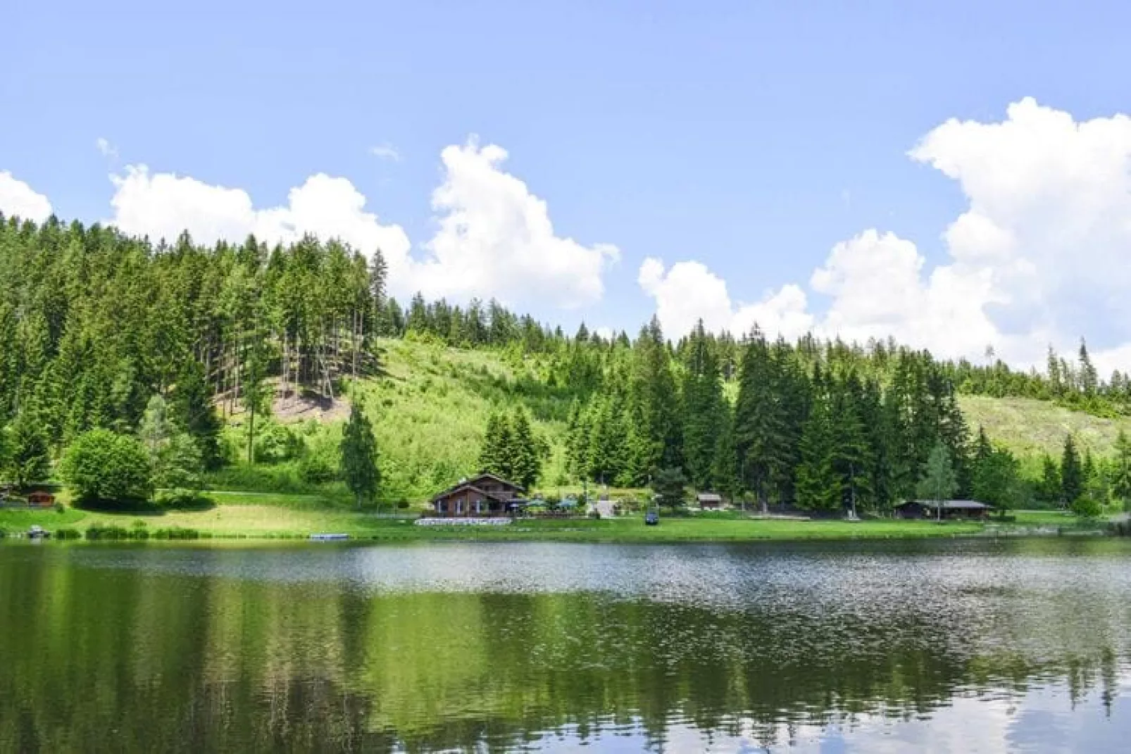 Ferienhütte Trabochersee-Wasserblick