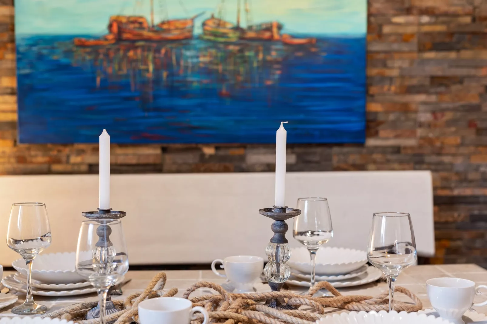 Stone house Vrana lake-Ambiance