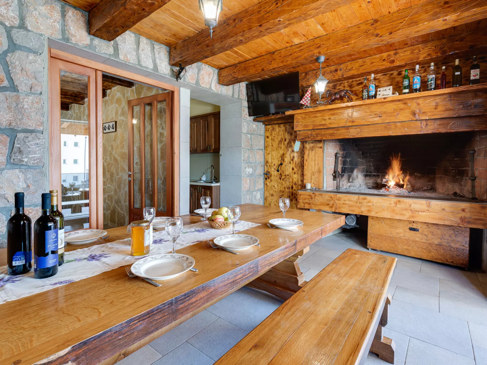 Villa Frane-Inside