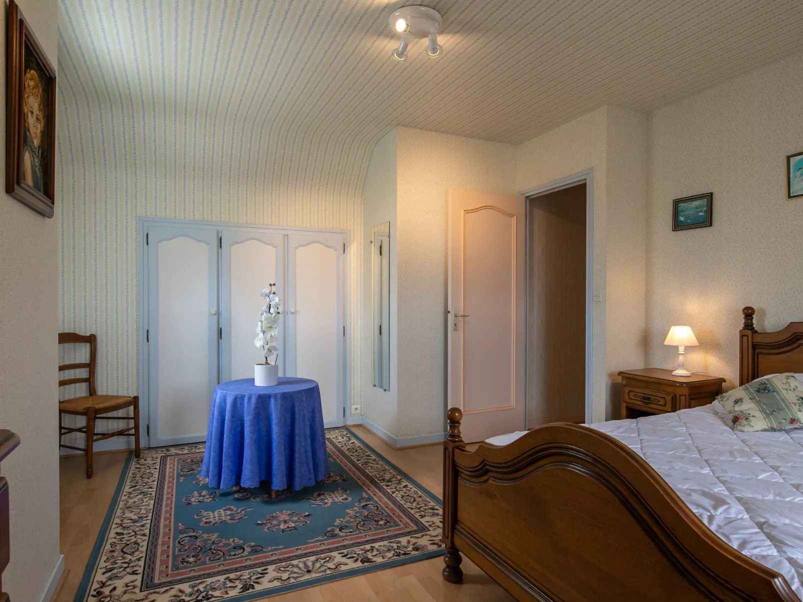 Gueradur-Inside