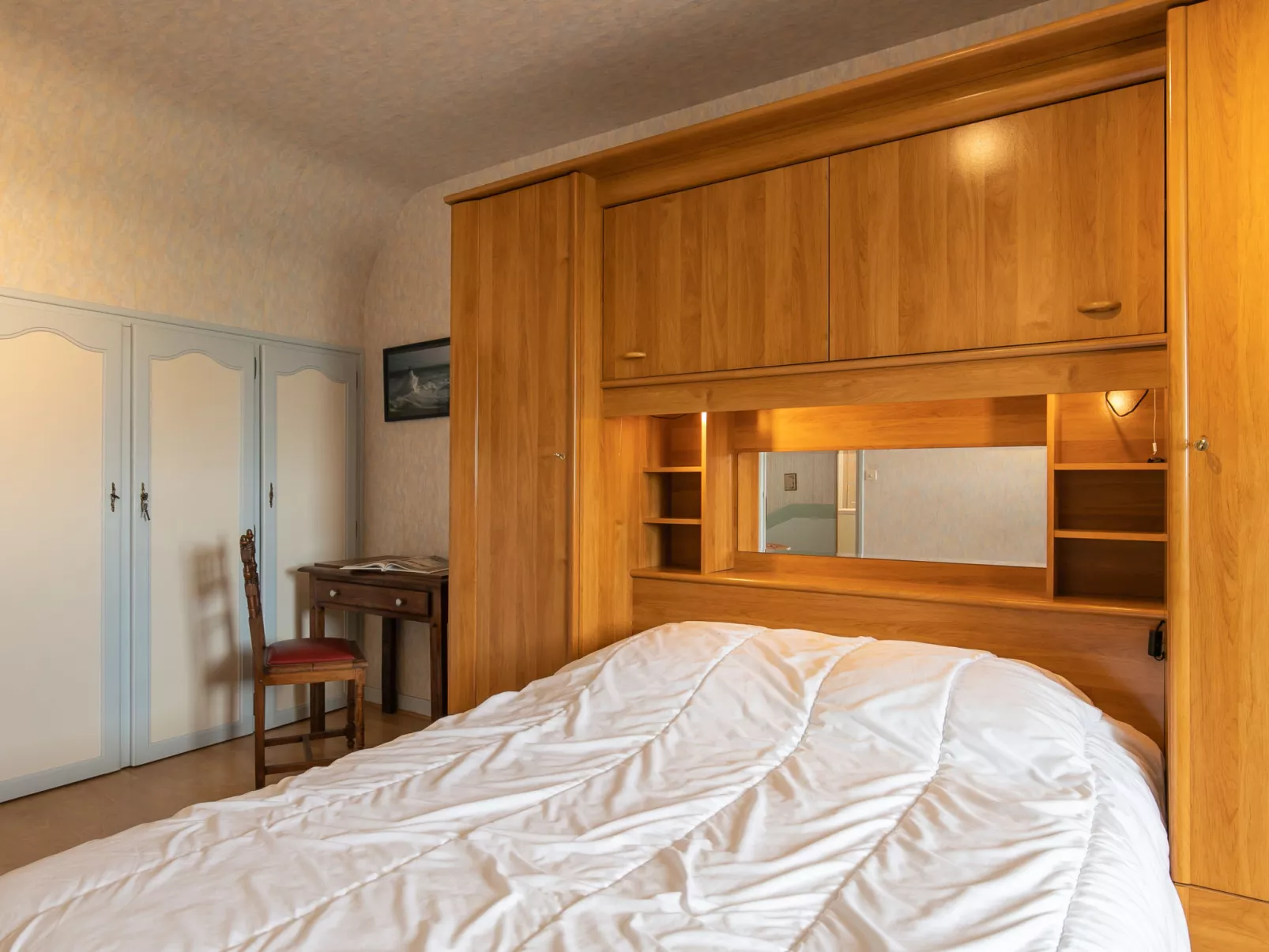 Gueradur-Inside