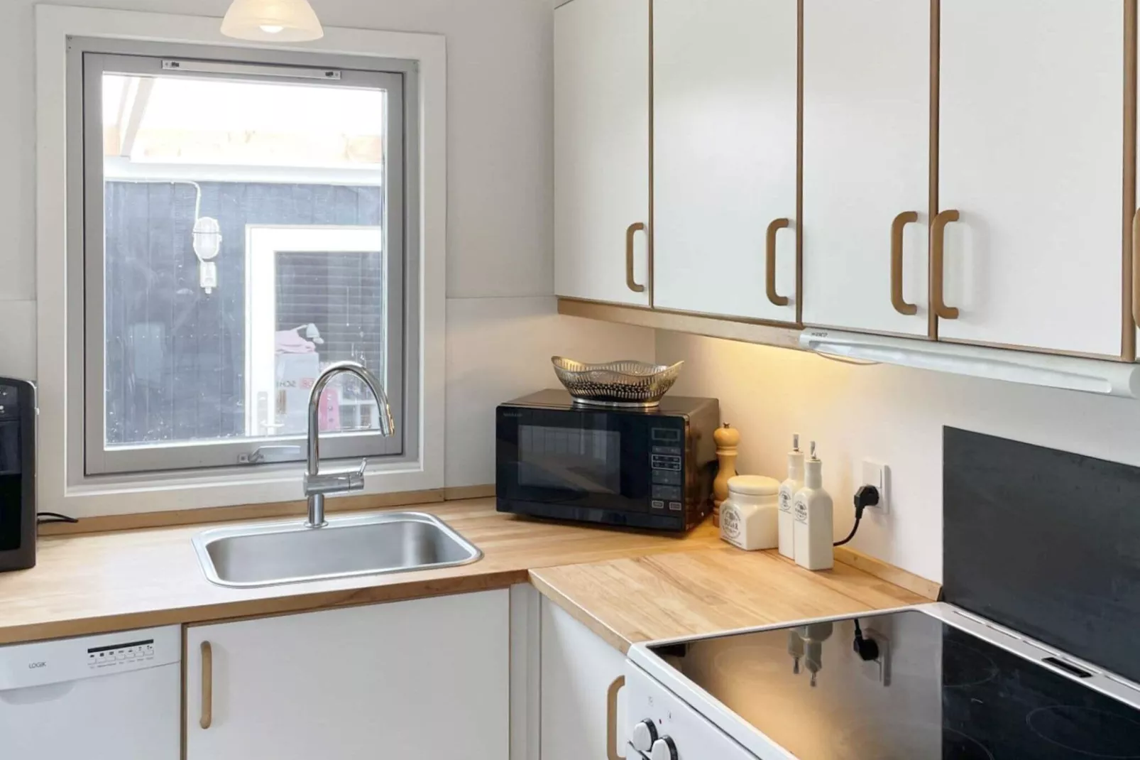 4 person holiday home in Karrebæksminde-By Traum-Indoor