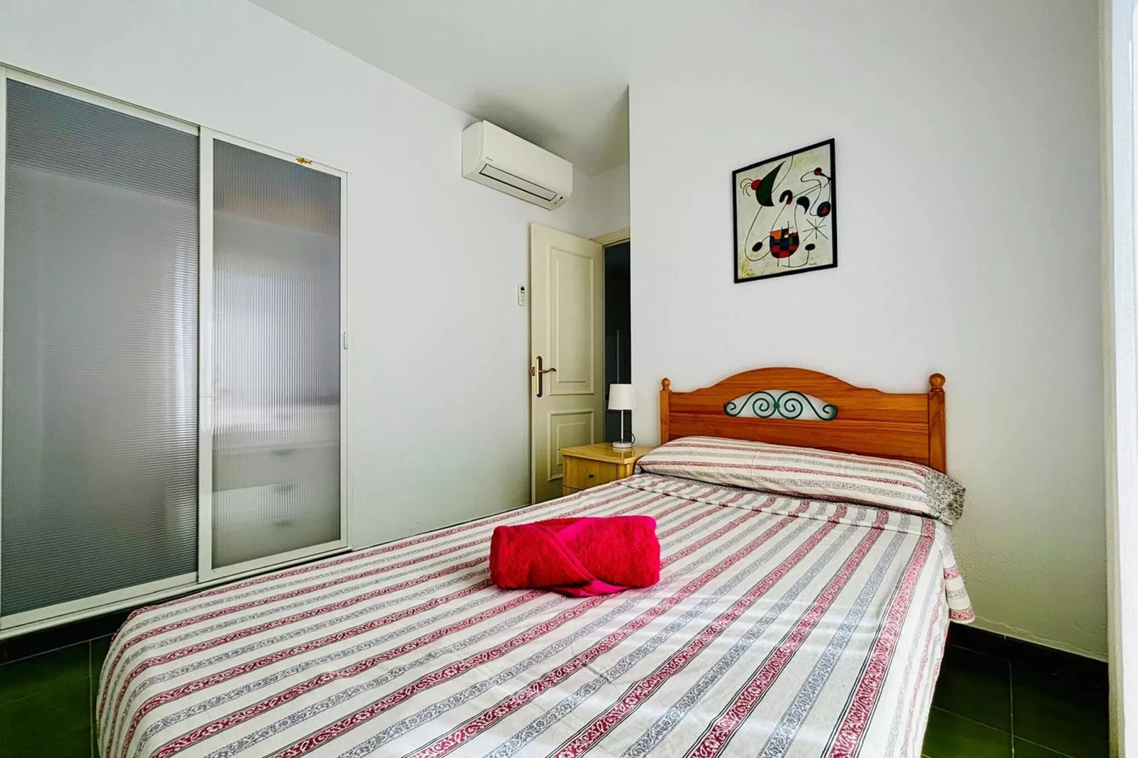 MIRAMAR-Bedroom