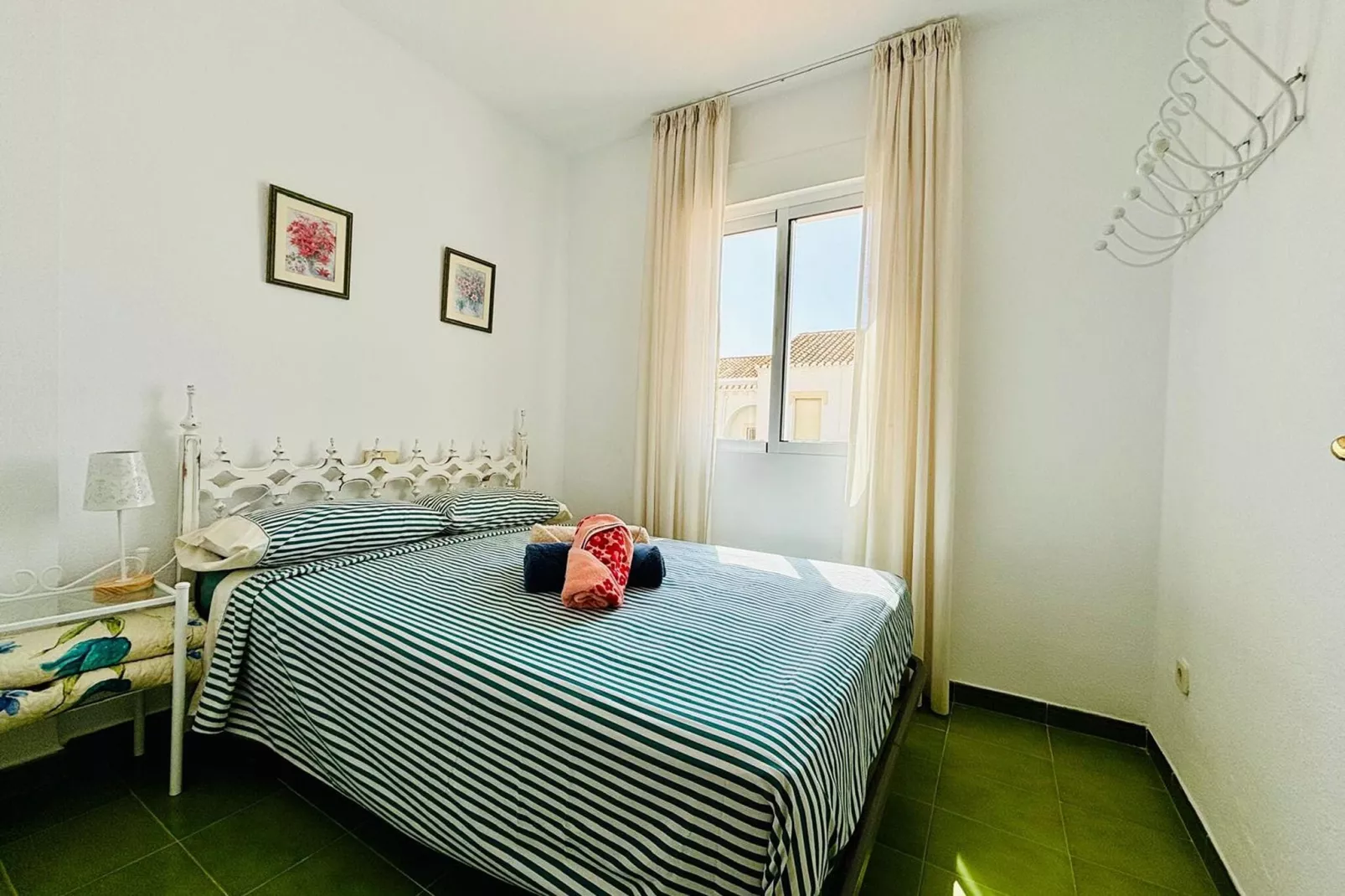 MIRAMAR-Bedroom