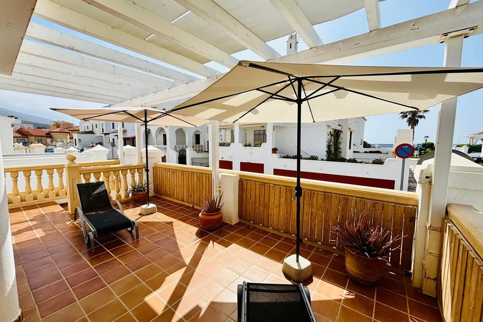 MIRAMAR-Terrace balcony