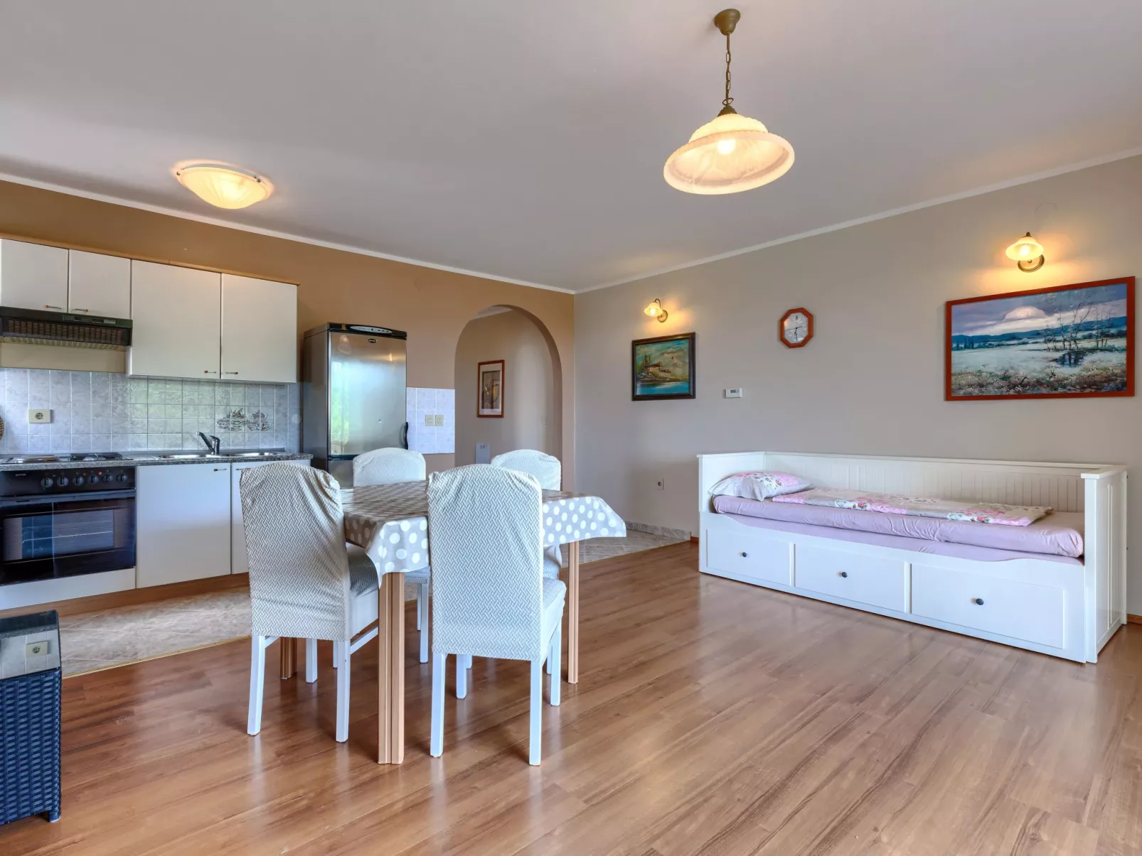 Villa Maran-Inside