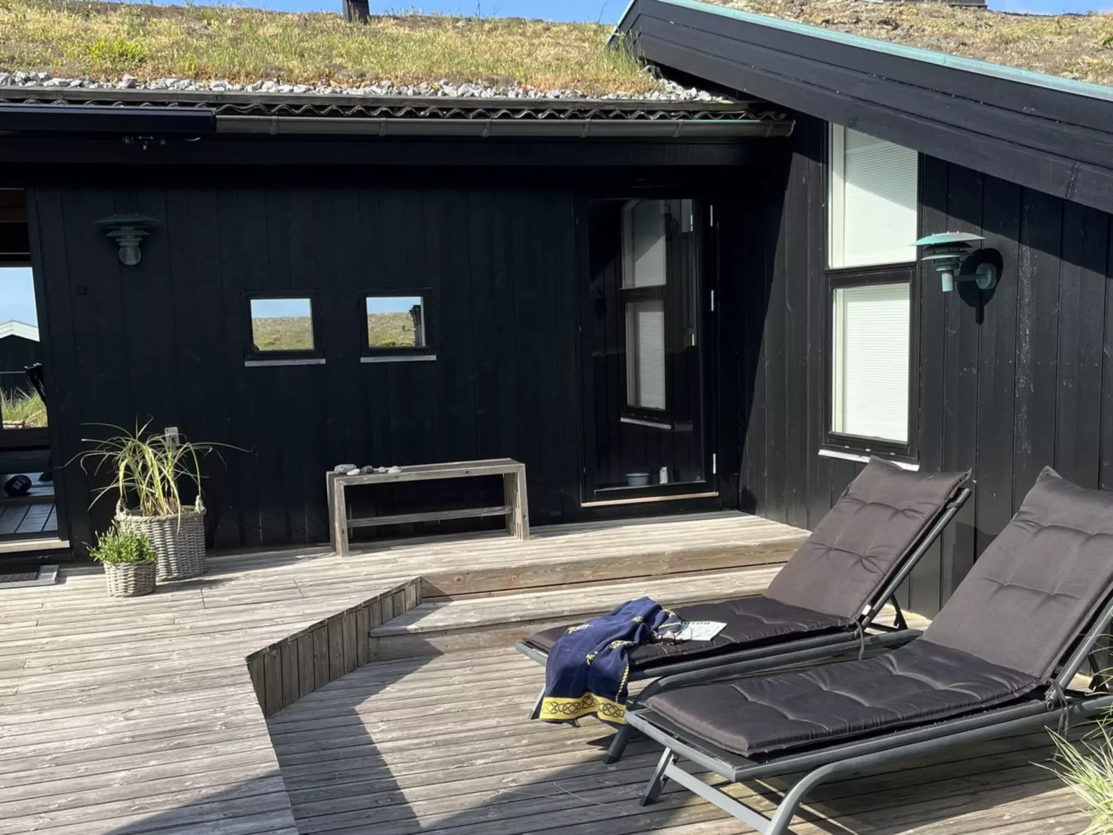 "Eelin" - 275m from the sea-Outside