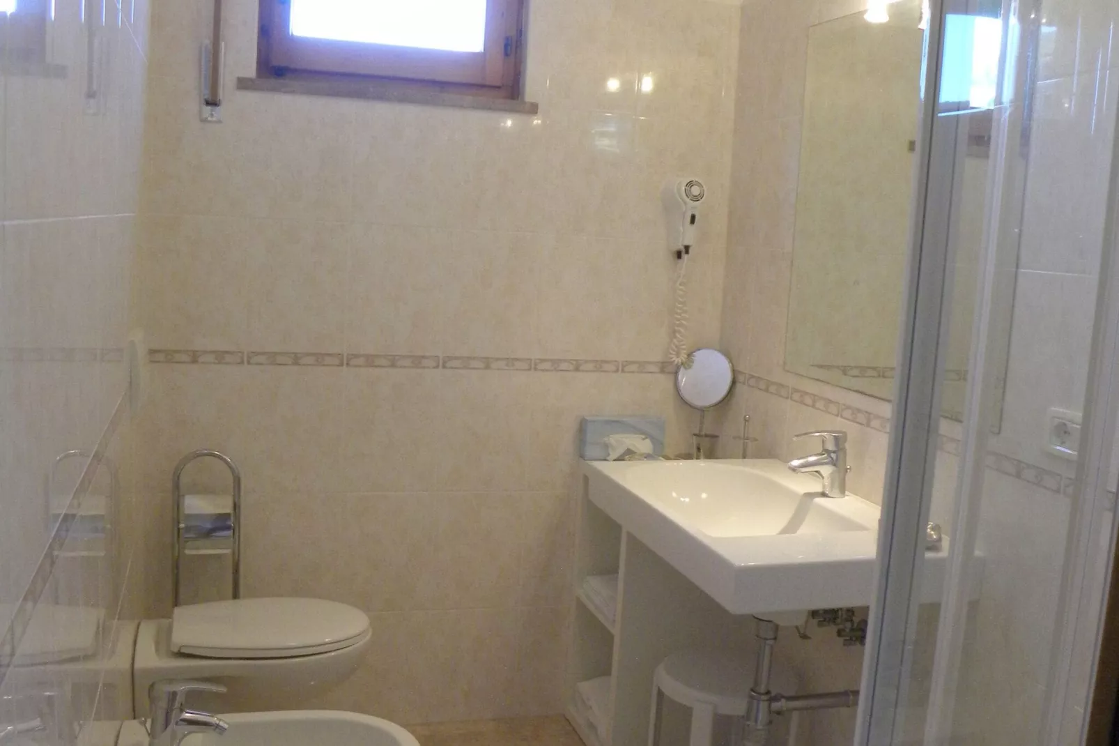 Residence Morelli Pietra Ligure - TR2 / C7-Bathroom