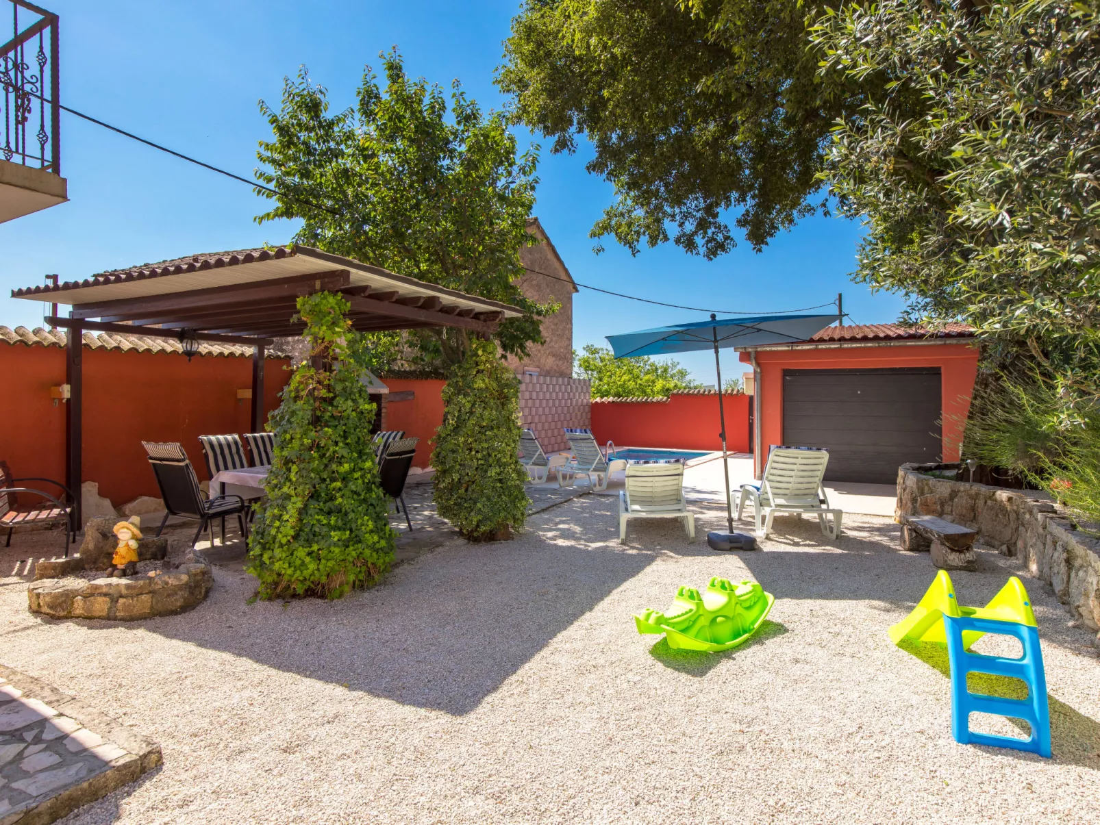Villa Tea-Outside