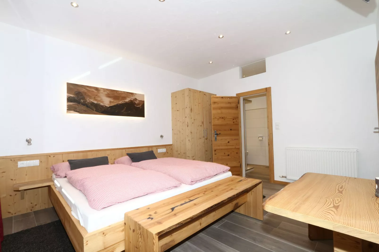 Zirbenstube-Bedroom