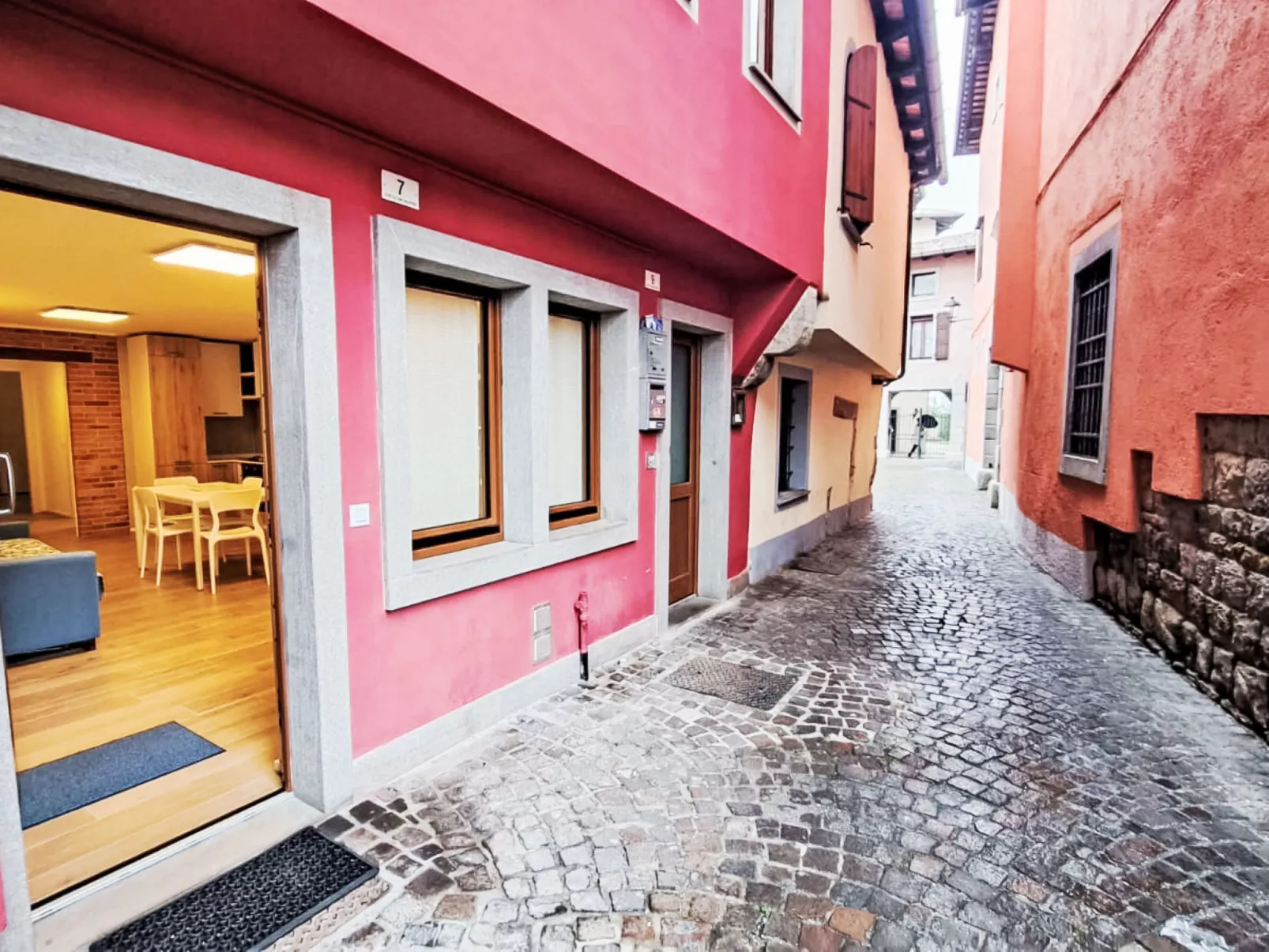 Casa Vale-Outside