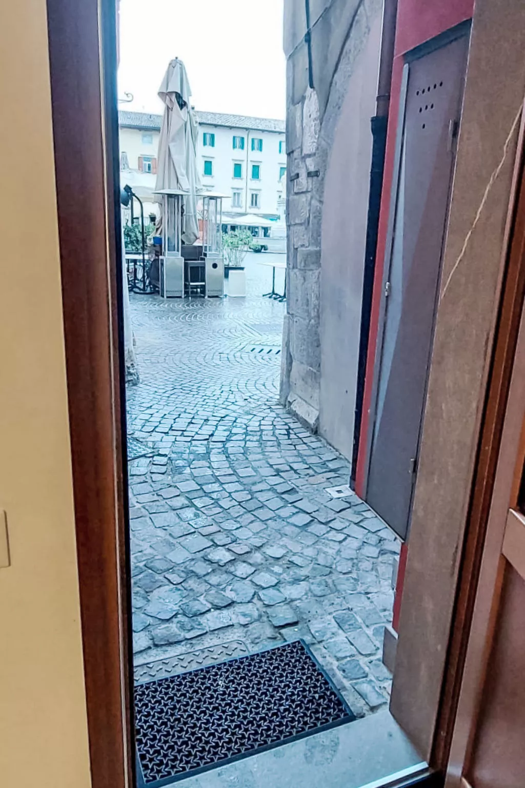 Casa Vale-Outside