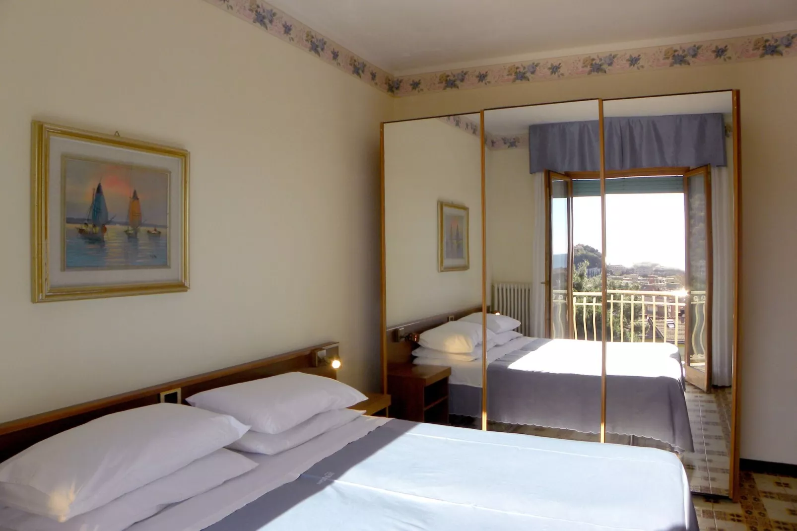 Residence Morelli Pietra Ligure - TR2 / C7-Bedroom