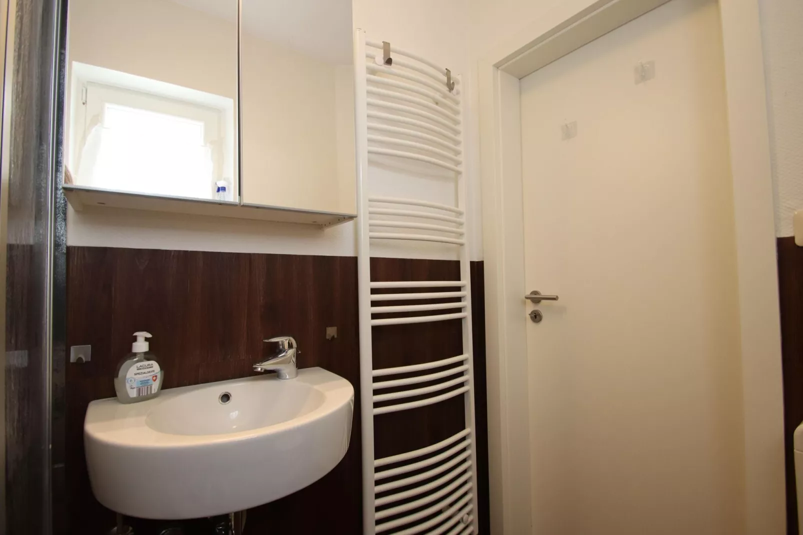 Haus Frank 2-Bathroom